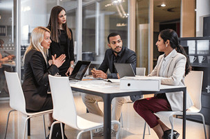 Aligning HR and Business Strategy:&nbsp;The&nbsp;Role of&nbsp;the CHRO